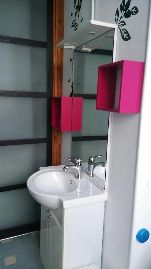 Chambres D'Hotes La Pommeraie Тараскон-сюр-Арьеж